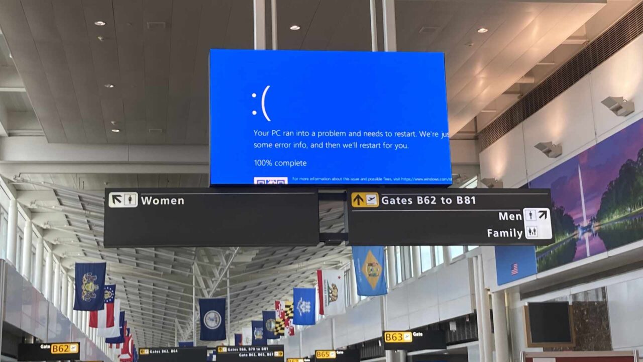 reivax - Dulles Airport CrowdStruck