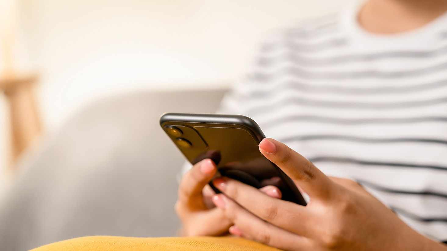 Dr. Flex bestätigt Termine mit SMS über Retarus